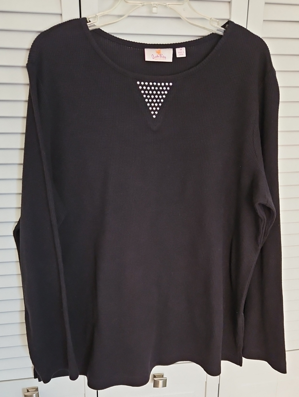 Quacker Factory Black Waffle Knit rhinestone embellishment Sz 1X
